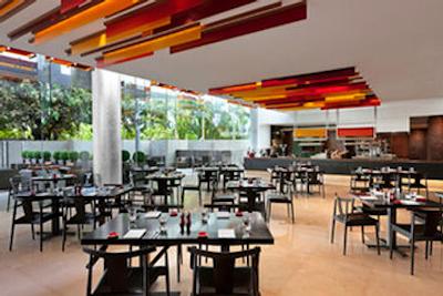 وستین مومبای گاردن سیتی