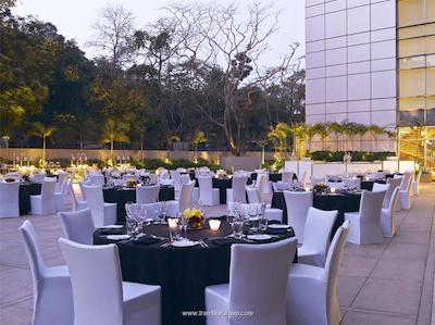 وستین مومبای گاردن سیتی