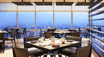 وستین مومبای گاردن سیتی