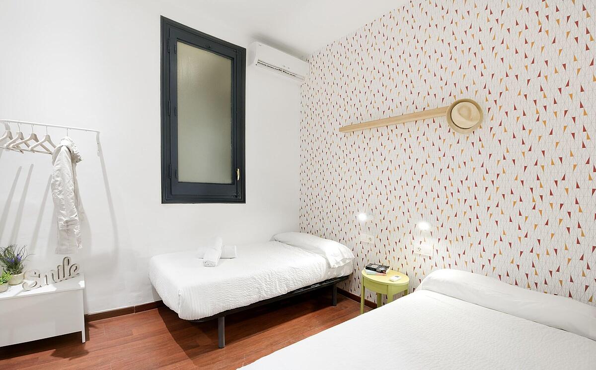 RODAMON BARCELONA HOSTEL