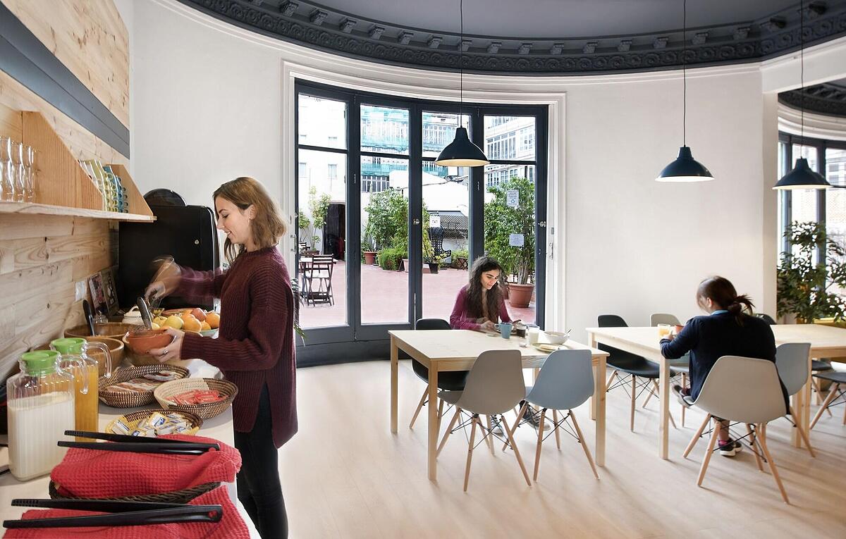RODAMON BARCELONA HOSTEL