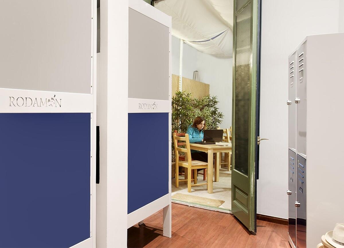 RODAMON BARCELONA HOSTEL