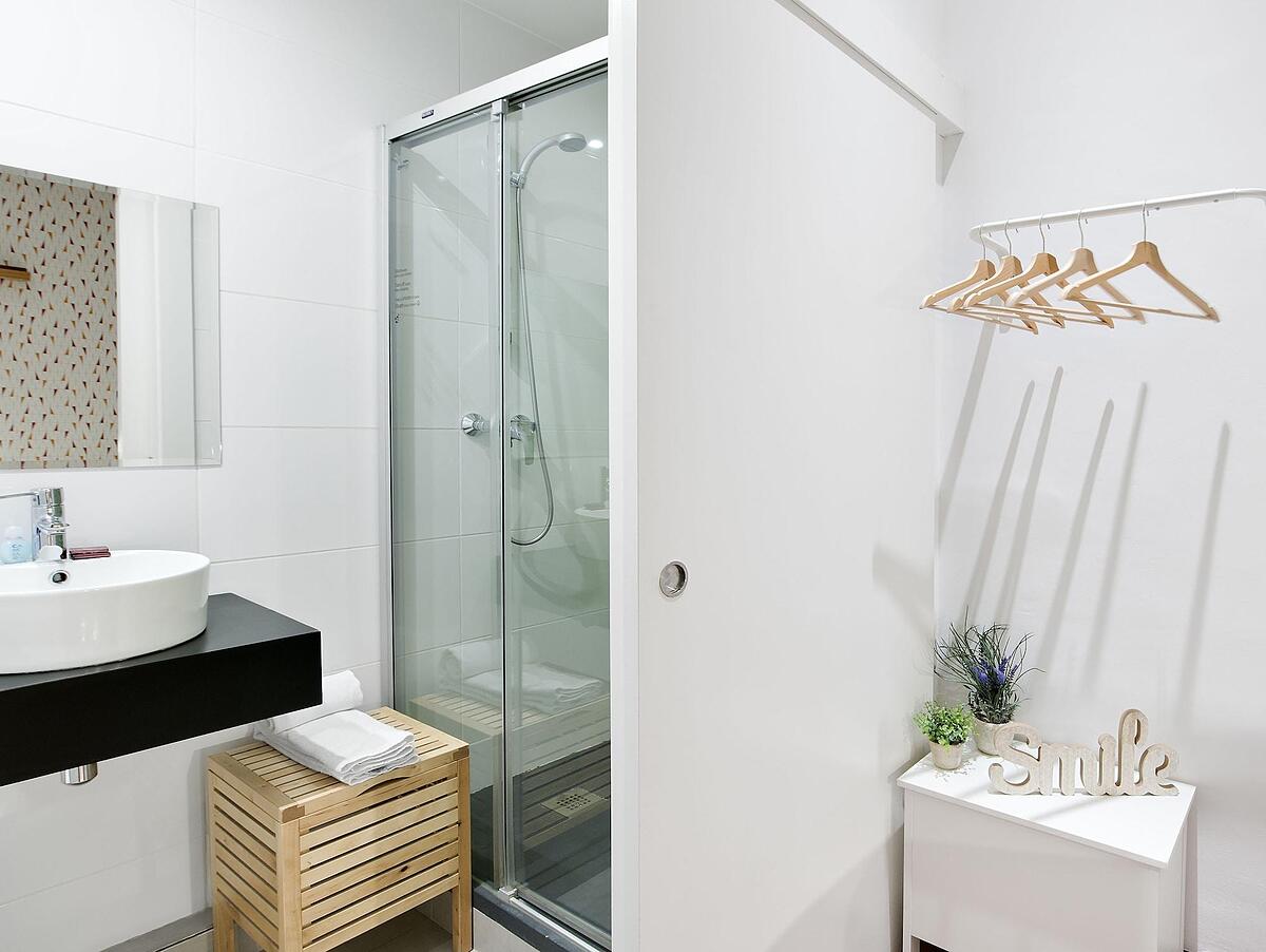 RODAMON BARCELONA HOSTEL