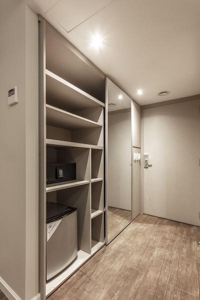 Huinid Obelisco Hotel