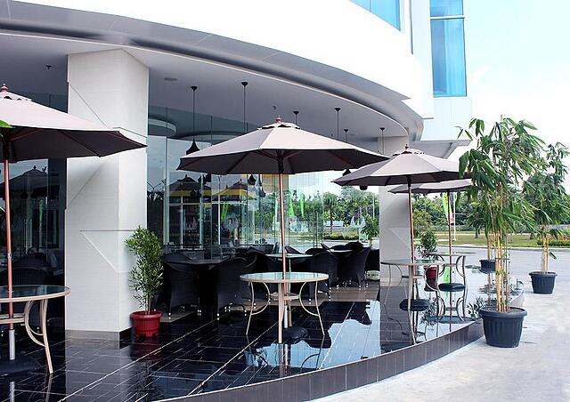 WING HOTEL KUALANAMU AIRPORT