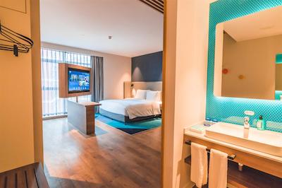 Holiday Inn Express Pengzhou Downtown