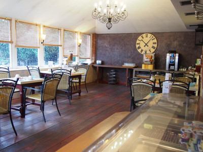 LOGIS HOTEL LES PAGES REST. LE PETIT COMPTOIR