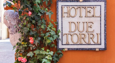 DUE TORRI
