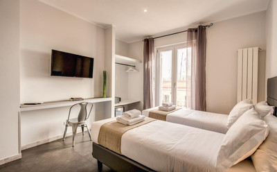 FLOOR 6