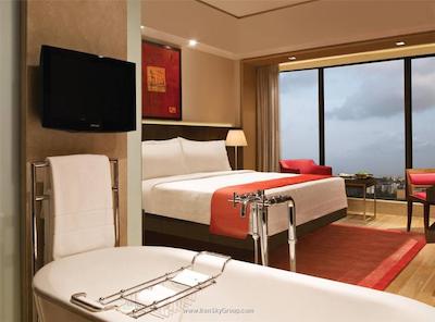 تریدنت باندرا کورلا