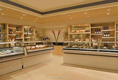 تریدنت باندرا کورلا