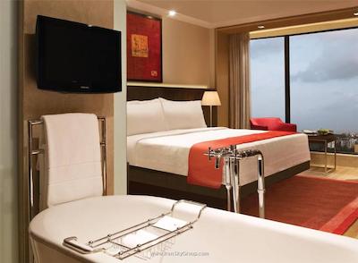 تریدنت باندرا کورلا