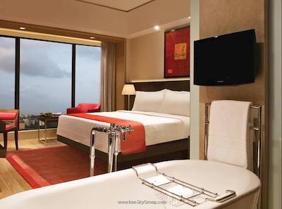 تریدنت باندرا کورلا