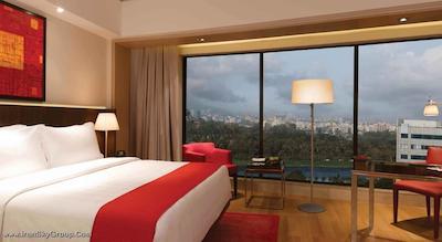 تریدنت باندرا کورلا