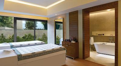 تریدنت باندرا کورلا