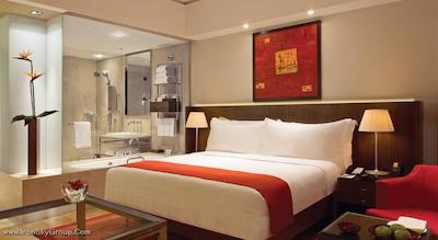 تریدنت باندرا کورلا