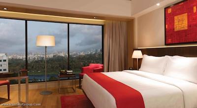 تریدنت باندرا کورلا