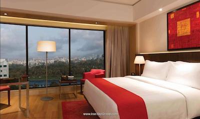 تریدنت باندرا کورلا