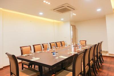 Treebo Trend Sun Palace Bhopal