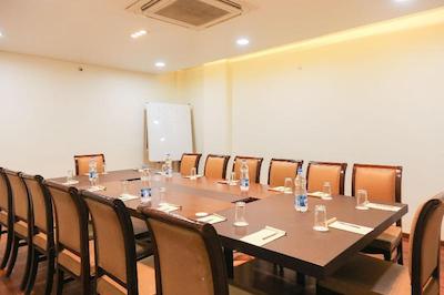 Treebo Trend Sun Palace Bhopal