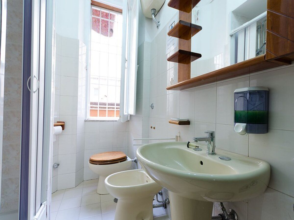LATERANO GUEST HOUSE