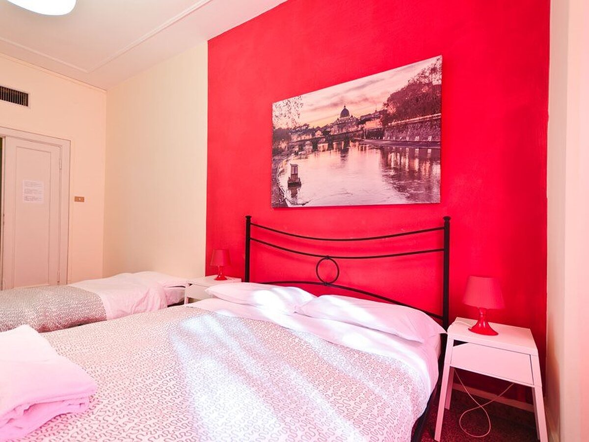 LATERANO GUEST HOUSE