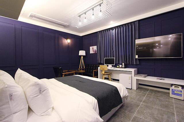 Instar Hotel