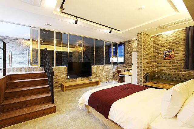 Instar Hotel