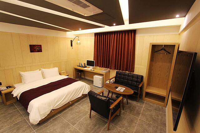Instar Hotel