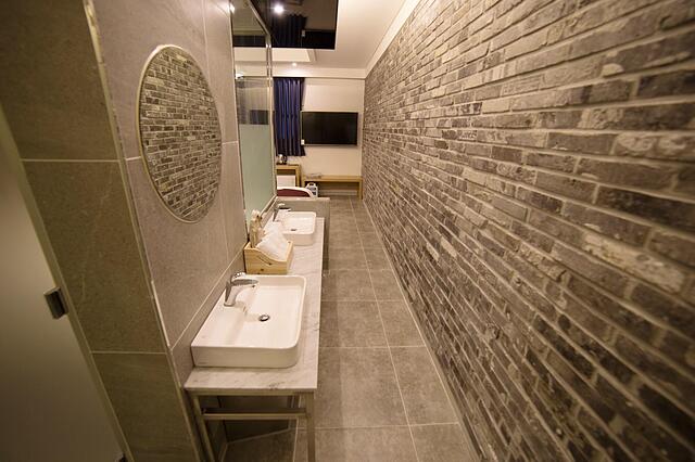 Instar Hotel