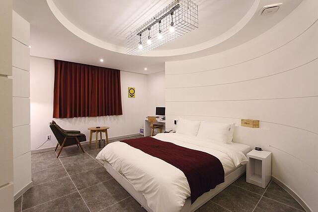 Instar Hotel