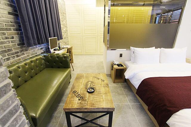 Instar Hotel