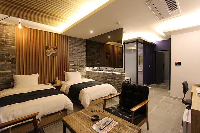 Instar Hotel