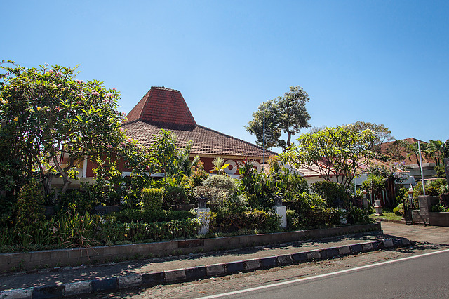 OYO 517 Hotel Arjuna Lawang
