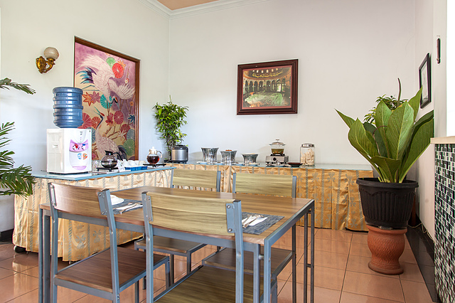 OYO 517 Hotel Arjuna Lawang