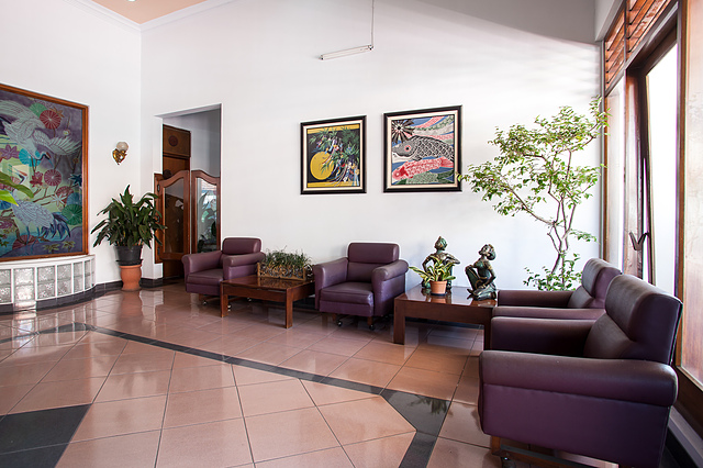 OYO 517 Hotel Arjuna Lawang