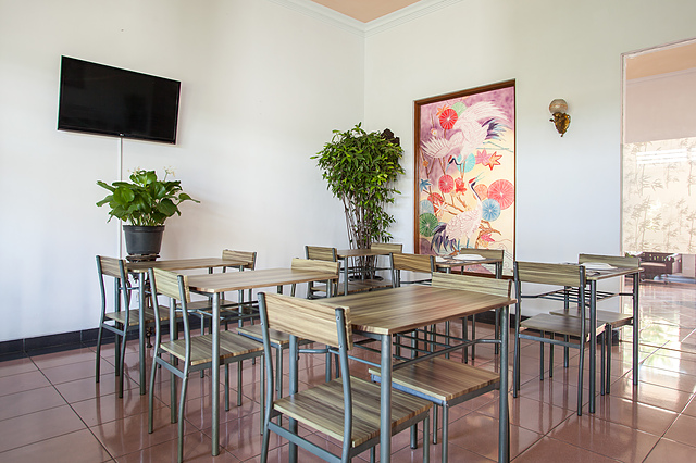 OYO 517 Hotel Arjuna Lawang