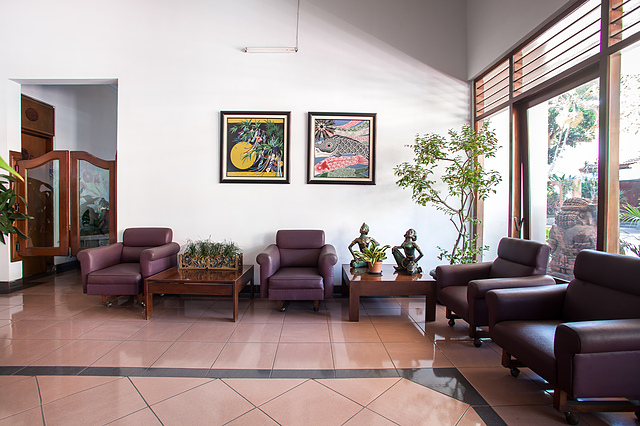 OYO 517 Hotel Arjuna Lawang