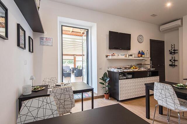 Eroom42 Guest House