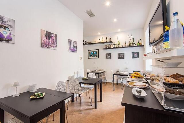 Eroom42 Guest House