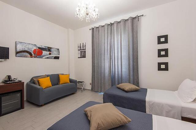 Eroom42 Guest House