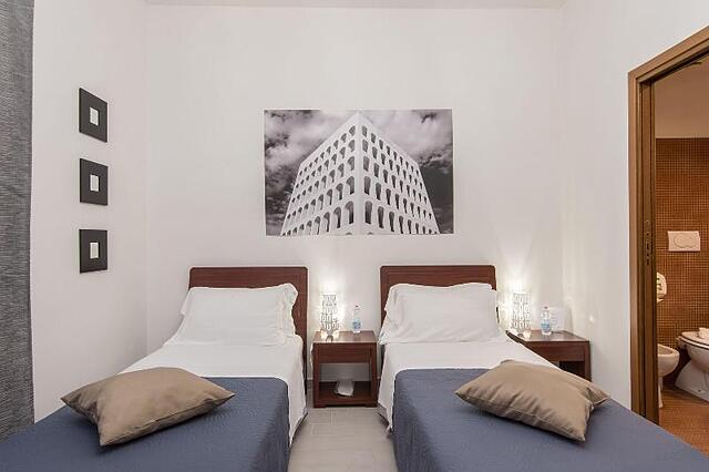 Eroom42 Guest House
