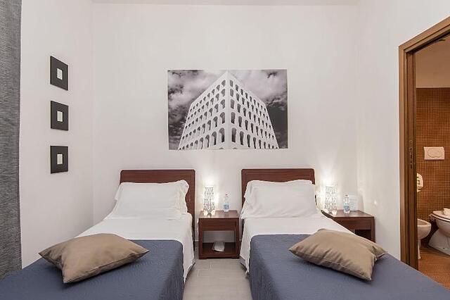 Eroom42 Guest House