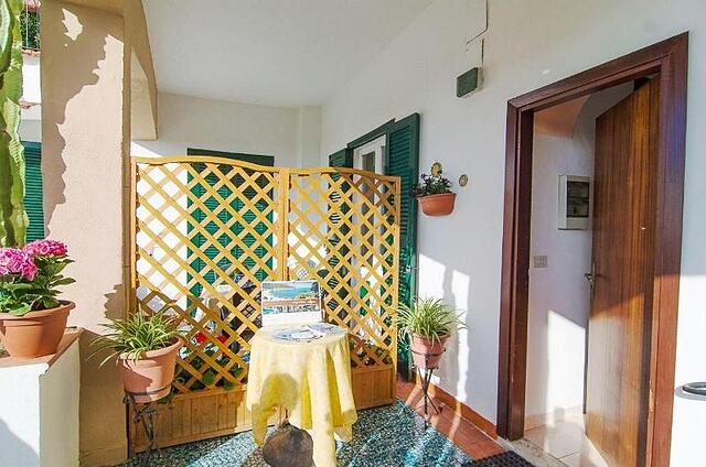 Villa Raffaela B B