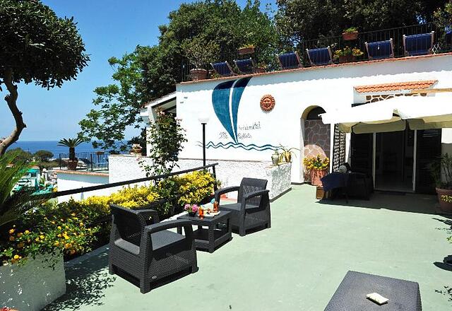 Villa Raffaela B B