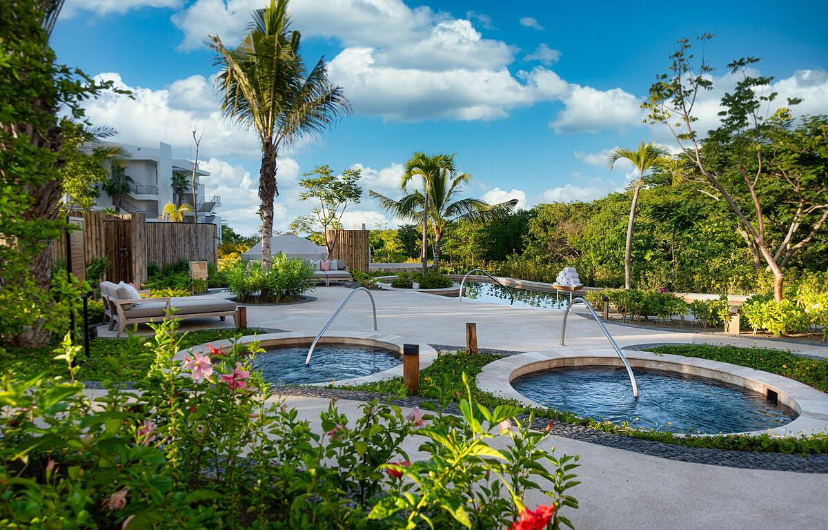 CONRAD PUNTA DE MITA