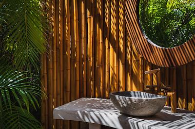 CONRAD PUNTA DE MITA