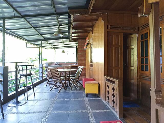 Bantal Guling Villa Lembang