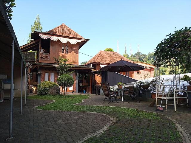 Bantal Guling Villa Lembang