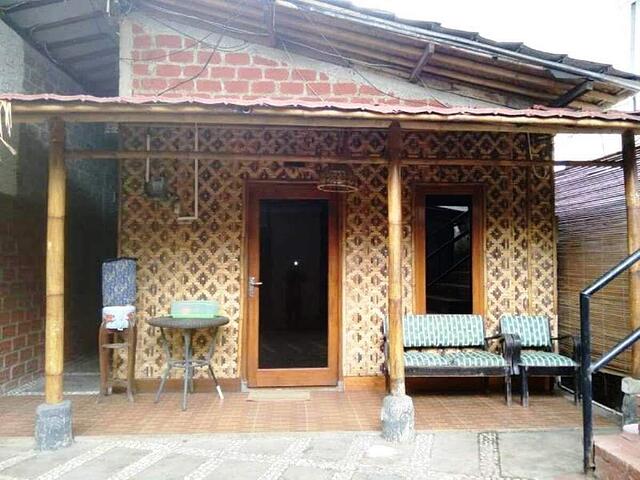 Bantal Guling Villa Lembang